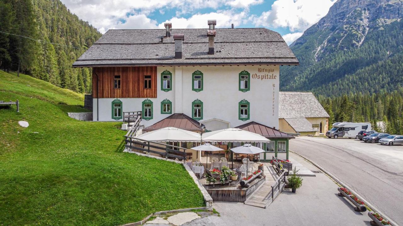 Hotel Ristorante Rifugio Ospitale Cortina dʼAmpezzo Exterior foto