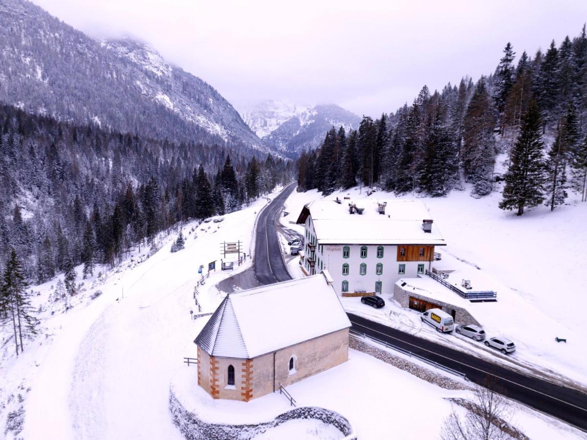 Hotel Ristorante Rifugio Ospitale Cortina dʼAmpezzo Exterior foto